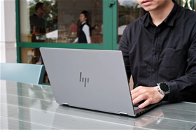 HP OmniBook X Flip - laptop AI cho nhịp sống luôn thay đổi